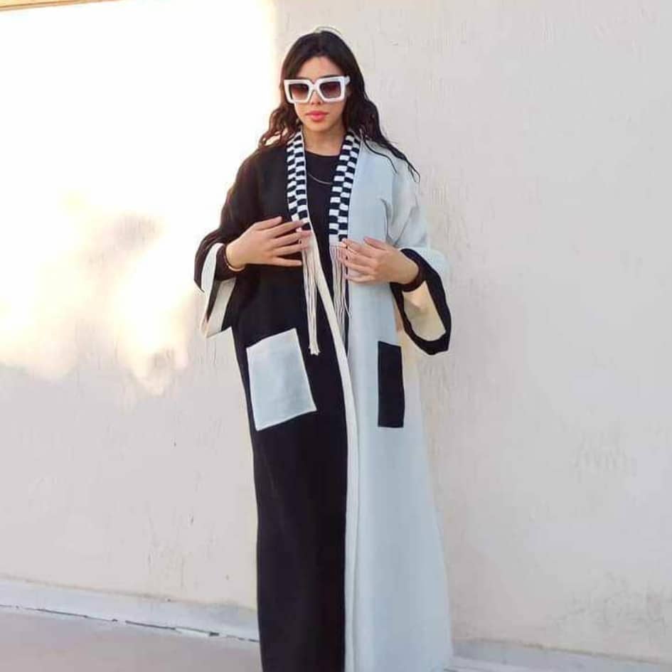 Kimono long femme noir et blanc (en Hayek,en Laine ou en Lin) – Tricoté à la mai - artisanat Tunisien fait main | ILEYCOM