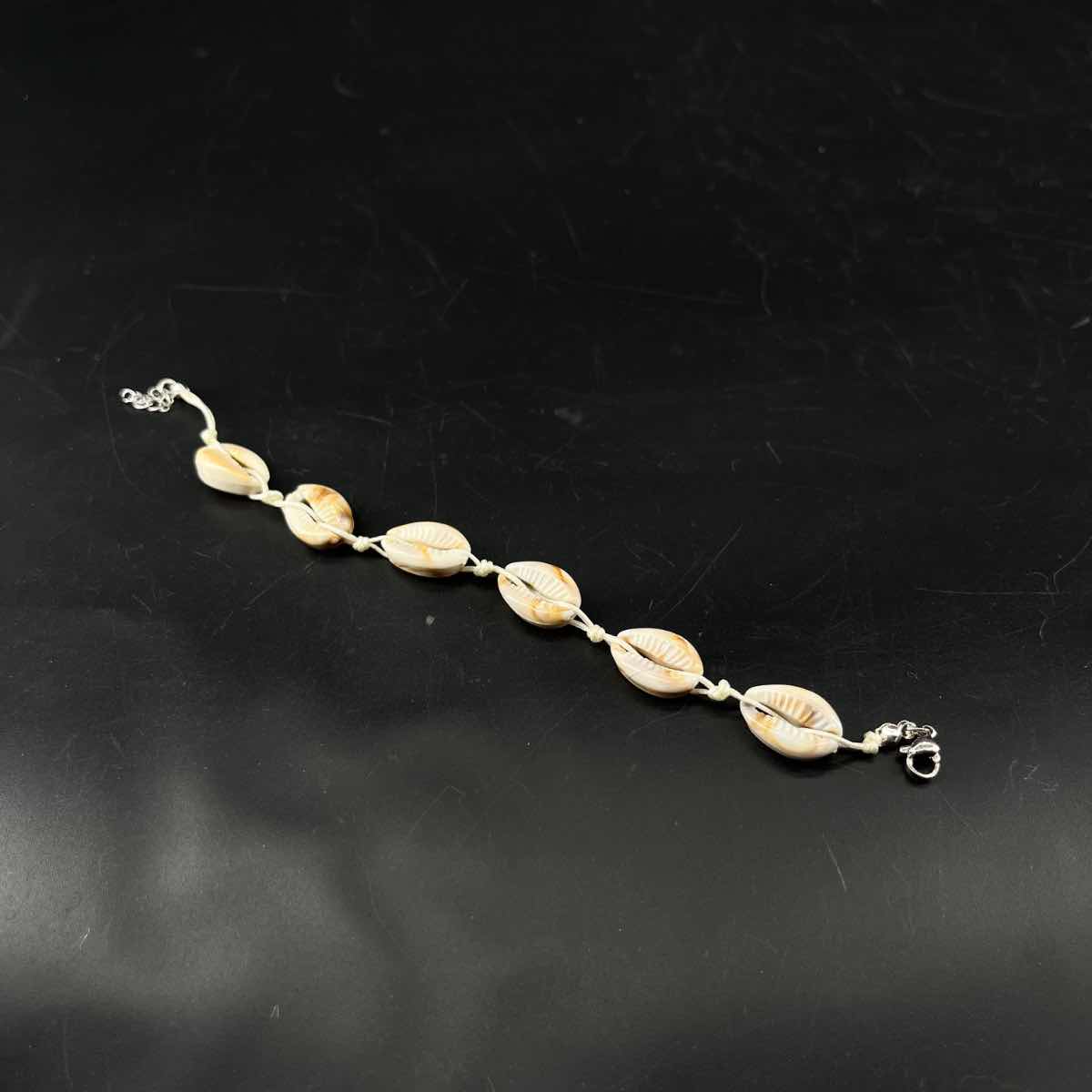 Bracelet coquillage été tendance pour un style inégalé