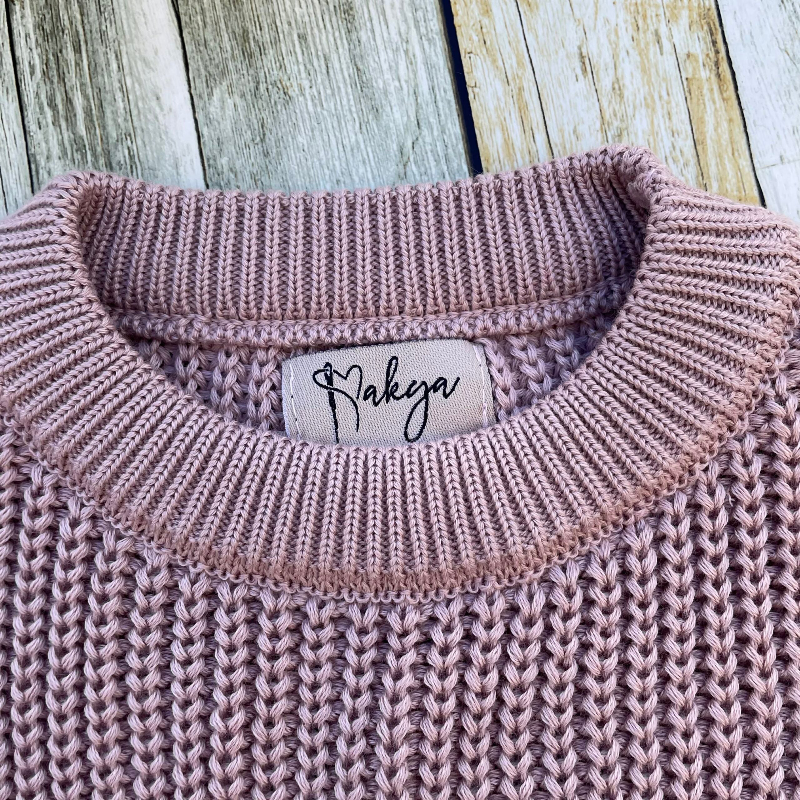 Pull enfant élégant en couleurs tendance pour un style unique