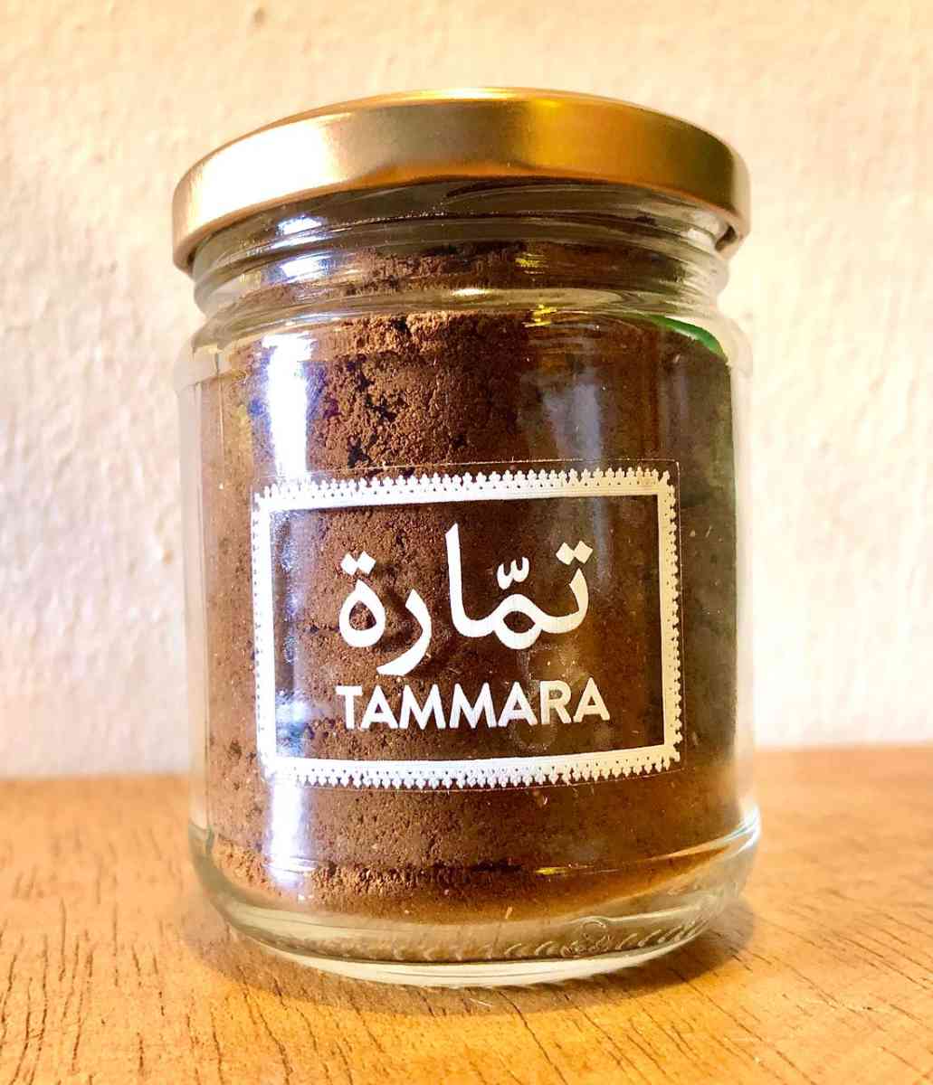 Café traditionnel pur à la géranium