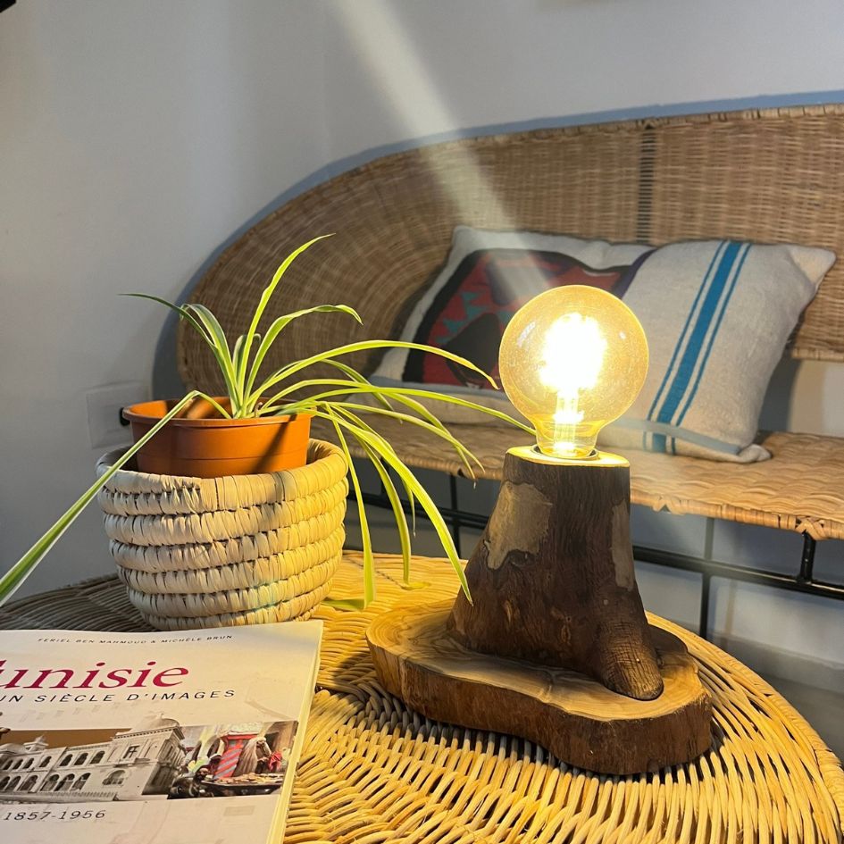 Lampe de Table en Bois d'Olivier Naturel – Forme Arbre Artisanale
