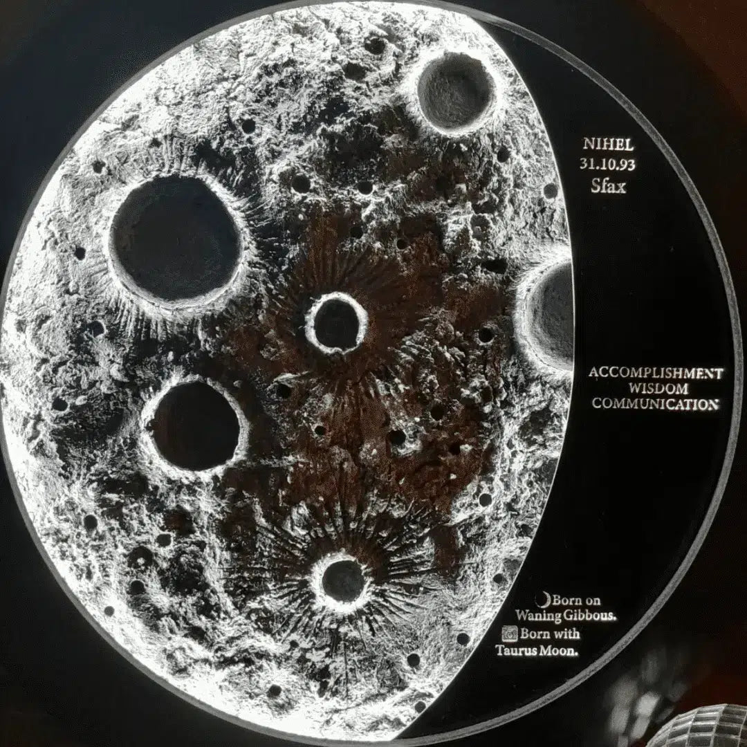 Lampe "My Moon" personnalisée avec phase lunaire exacte de votre choix (35 cm)