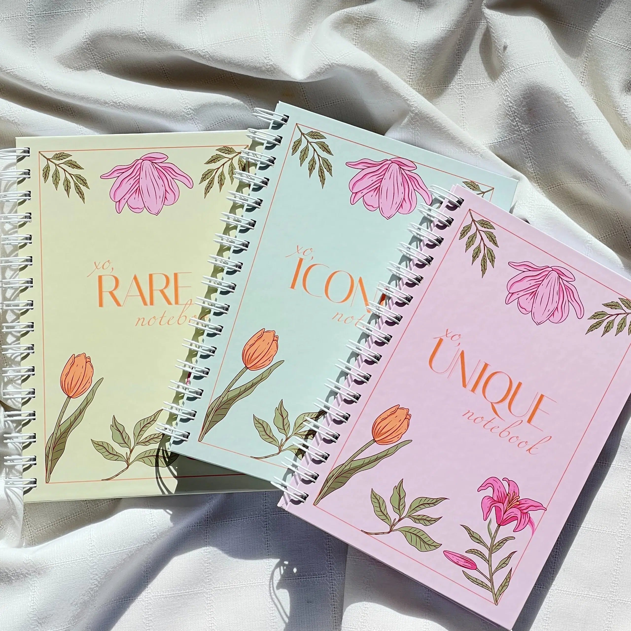 Carnet A5 Couverture Rigide Floral - Inspirant et Élégant