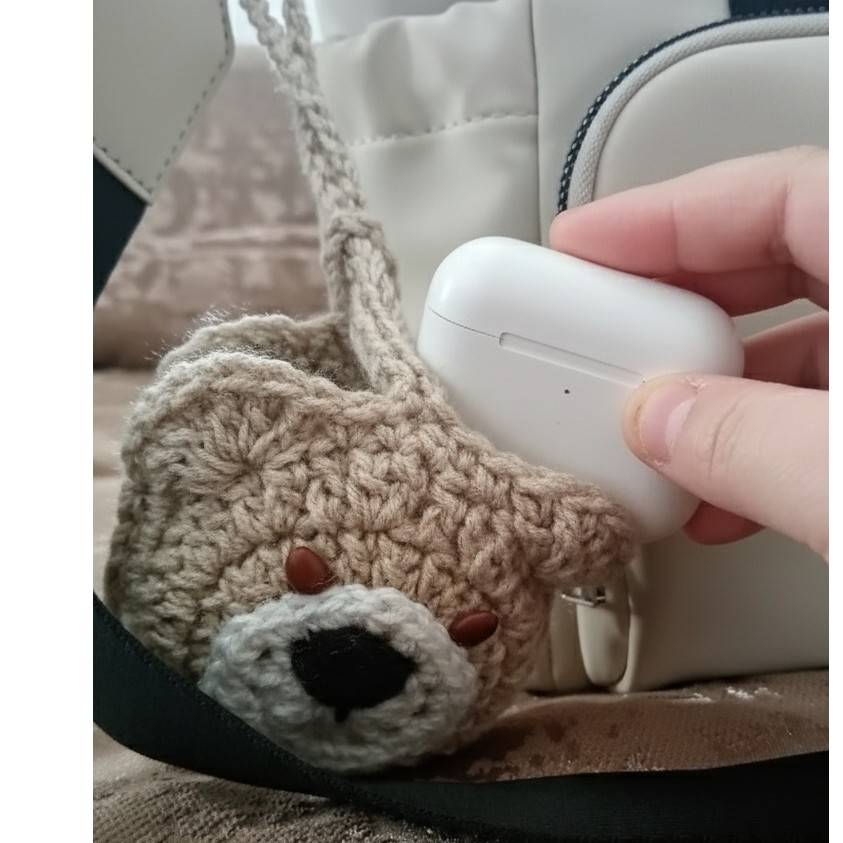 Porteairpods premium en crochet pour un style unique et tendance