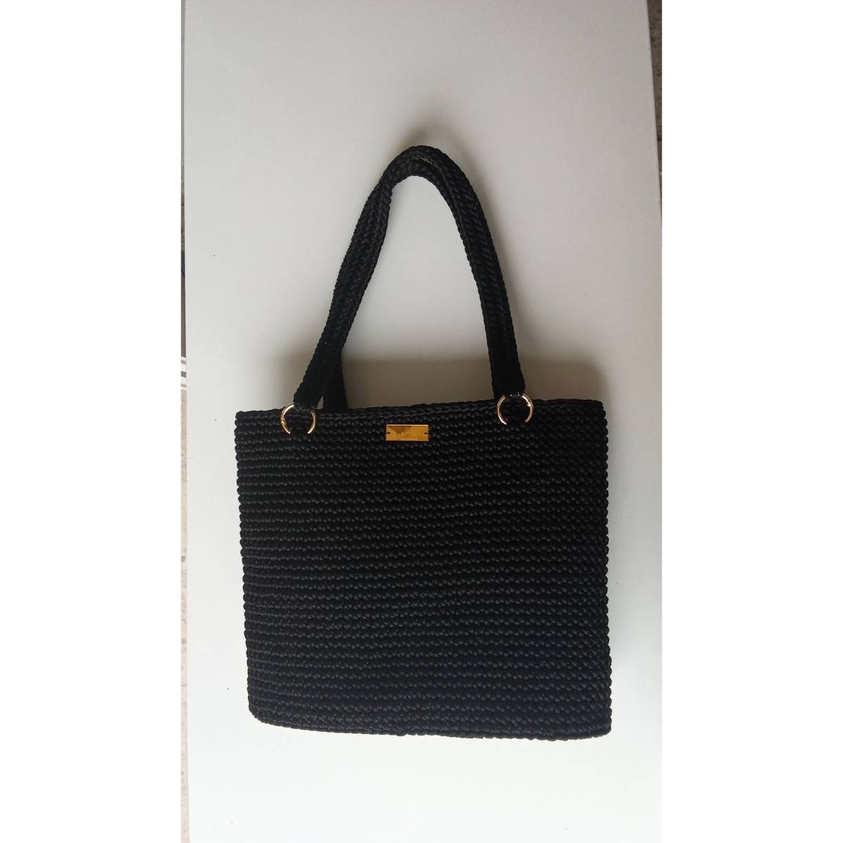 Sac en crochet chic et exclusif pour un style unique
