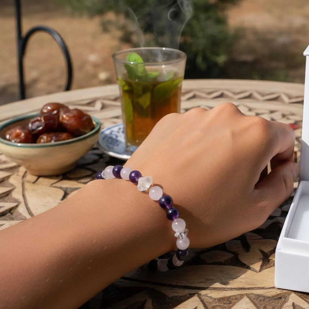 "The Libra Love"; bracelet Femme Balance en quartz rose,cristal de roche et améthyste