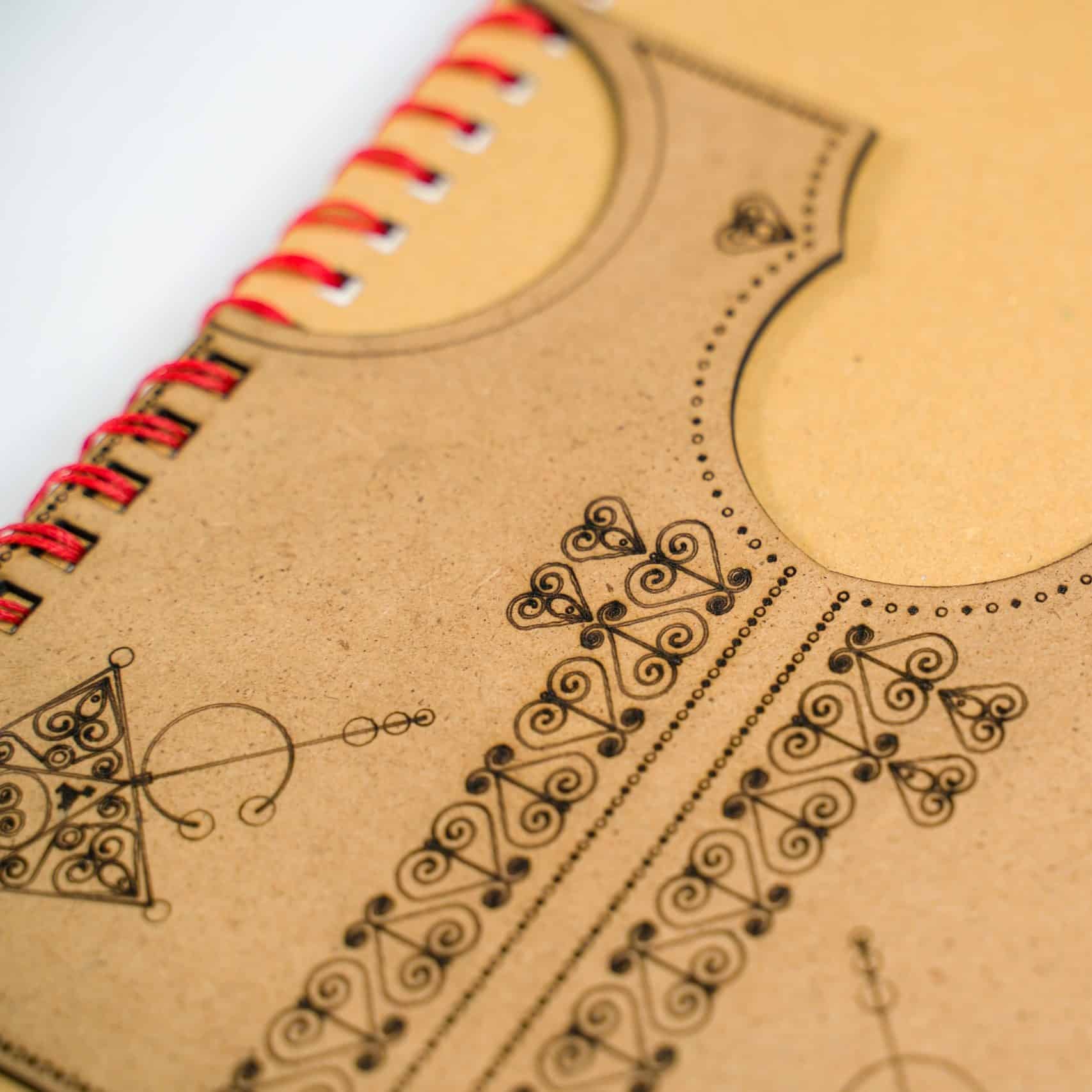 NOTEBOOK FARMLA, LE GILET TRADITIONEL TUNISIEN - artisanat Tunisien fait main | ILEYCOM