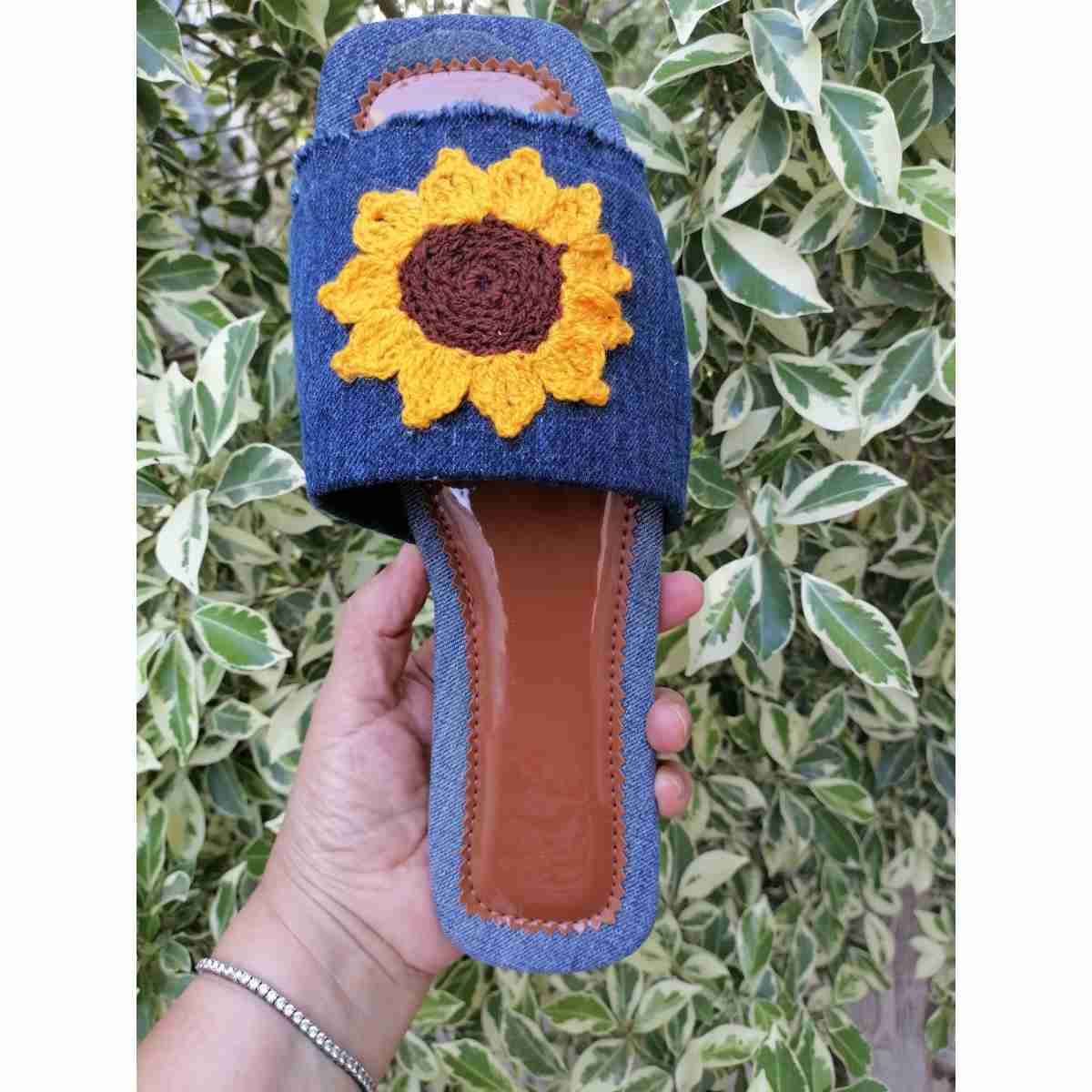 Mules en jeans artisanales taille 41 irrésistibles et uniques