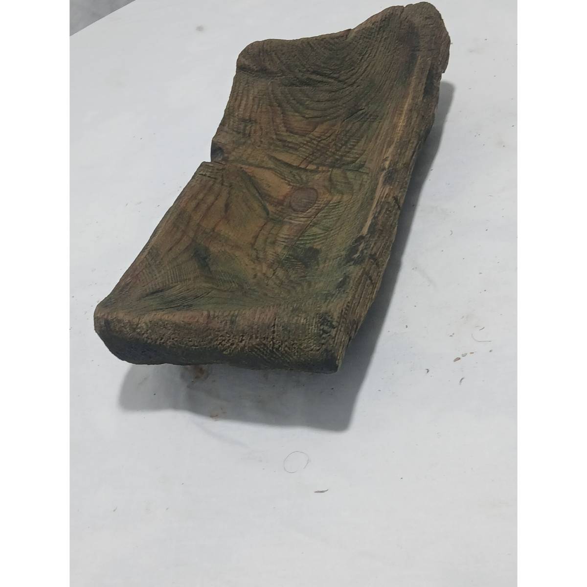 Plateau en bois élégant 29x17x8 cm pour un style raffiné