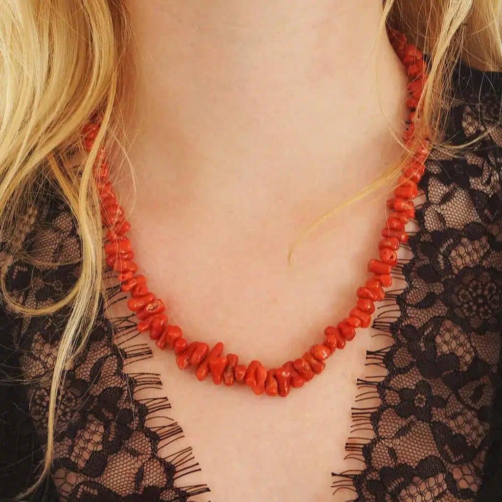 Parure corail rouge premier choix (collier et boucles d'oreilles)