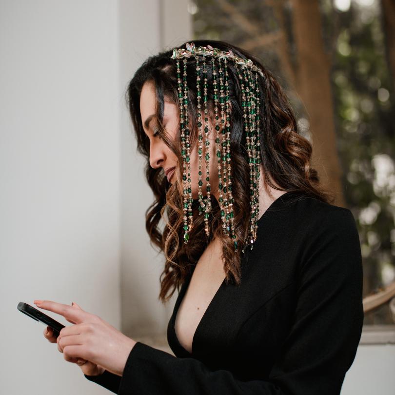 Peigne en perles vert de cheveux mariée, Peigne de mariage, Peigne à cheveux per - artisanat Tunisien fait main | ILEYCOM