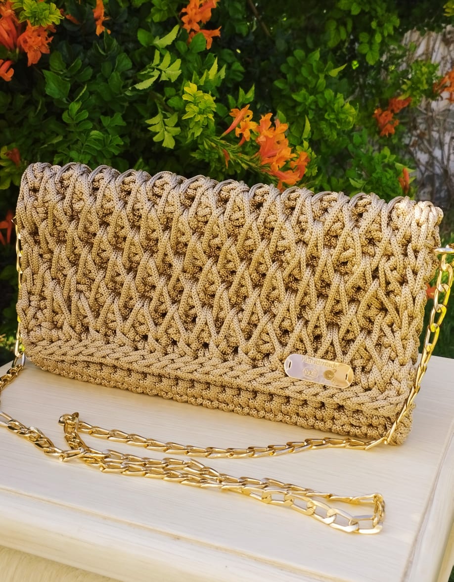 pochette beige en crochet handmade