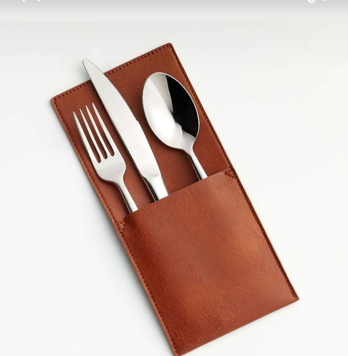 Porte-couvert en cuir