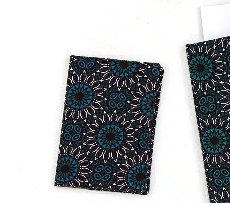 Protège-Passeport ou Carte Grise Inspiré du Tissu Africain
