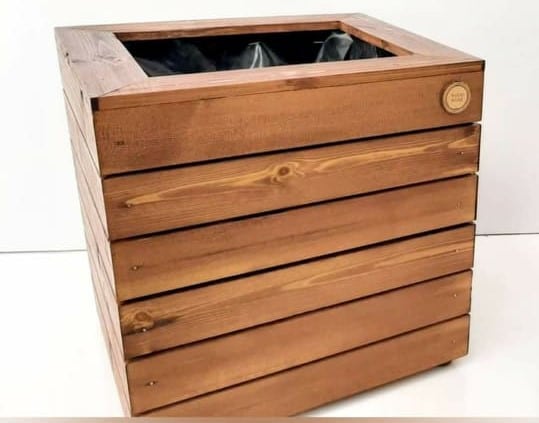 Pot de plante en bois carré simple - artisanat Tunisien fait main | ILEYCOM