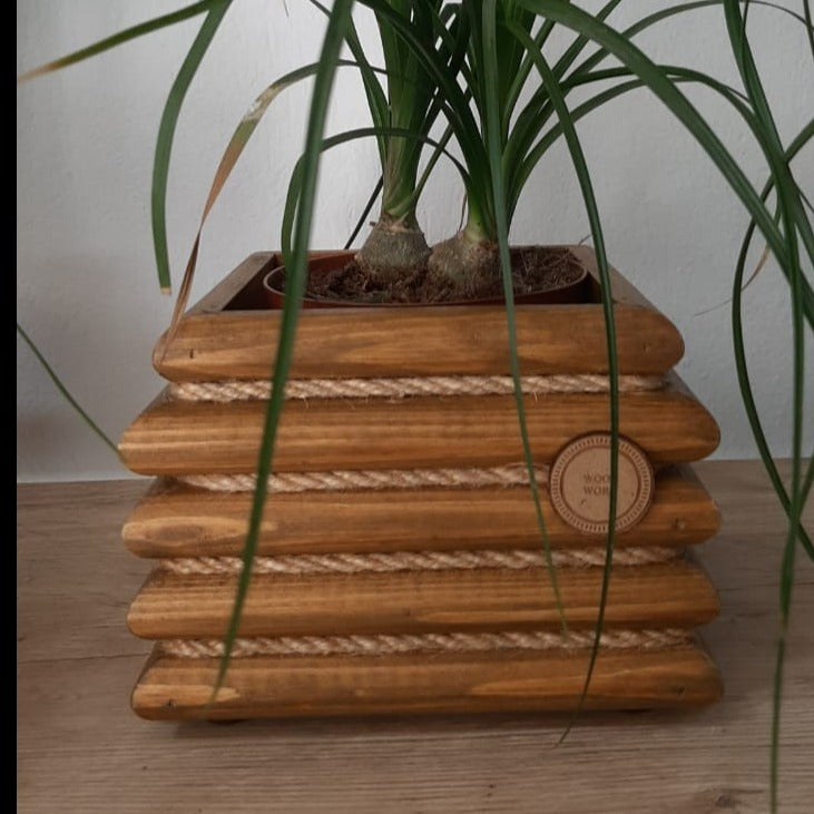 Pot de plante en bois carré - artisanat Tunisien fait main | ILEYCOM