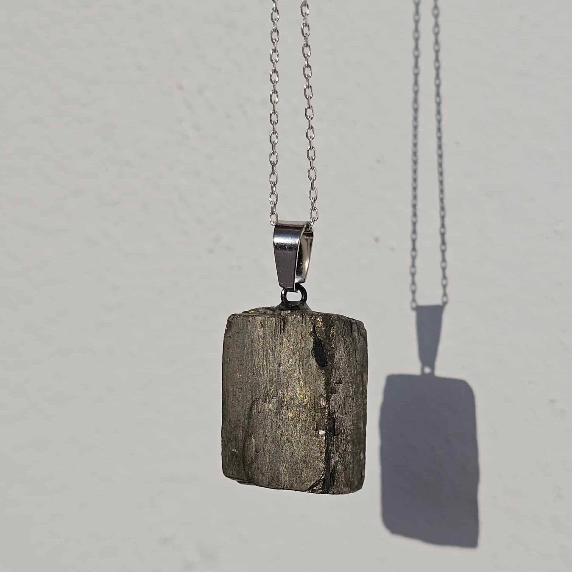 Collier en argent 925 avec pendentif en Pyrite Cubique (11g, 18g, 22g) – Chaîne de 45 cm ajustable