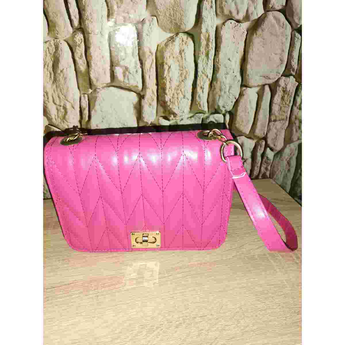 sac à main tendance avec bandoulière comme neuf à saisir