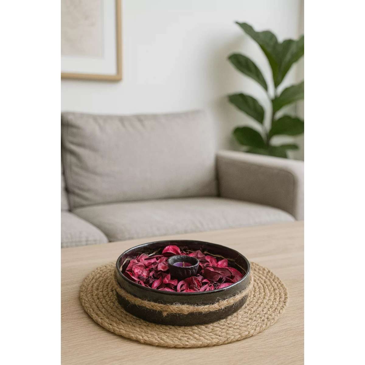 Assiette céramique noire décorative 20 cm