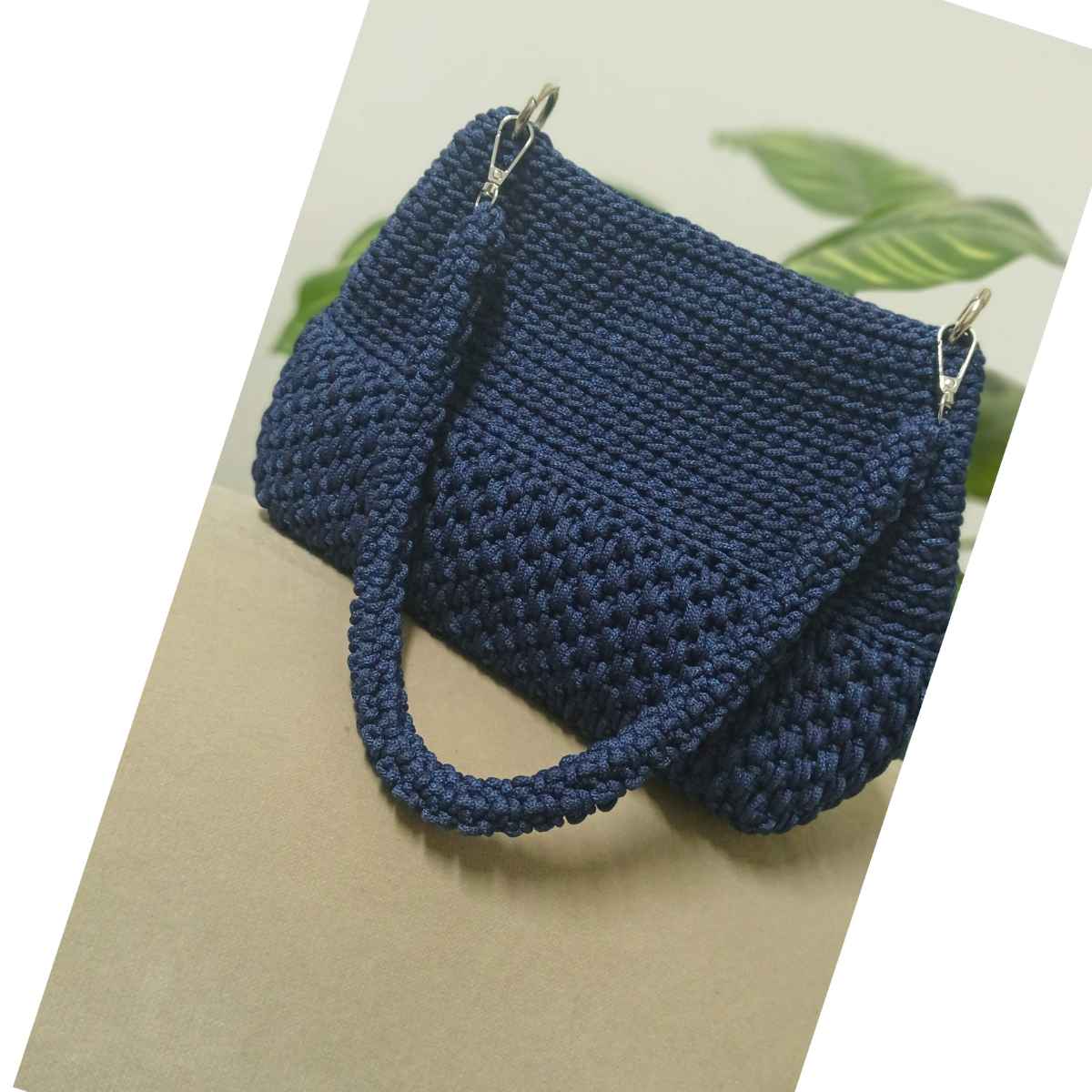 sac en crochet Bella le must have pour un style unique