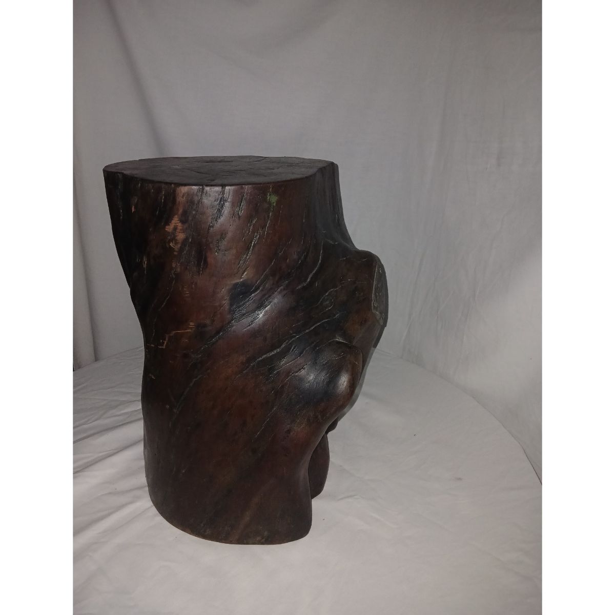 Tabouret en bois artisanal pour un style africain unique