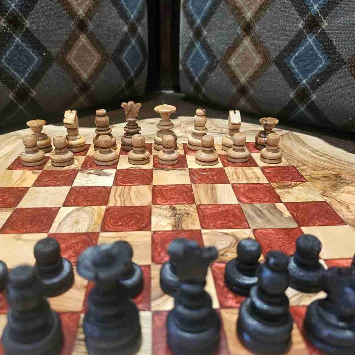 Jeu d'échecs premium rouge avec pions