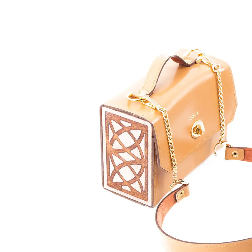 Sac à main beige rectangulaire en véritable cuir et bois d'acajou - artisanat Tunisien fait main | ILEYCOM