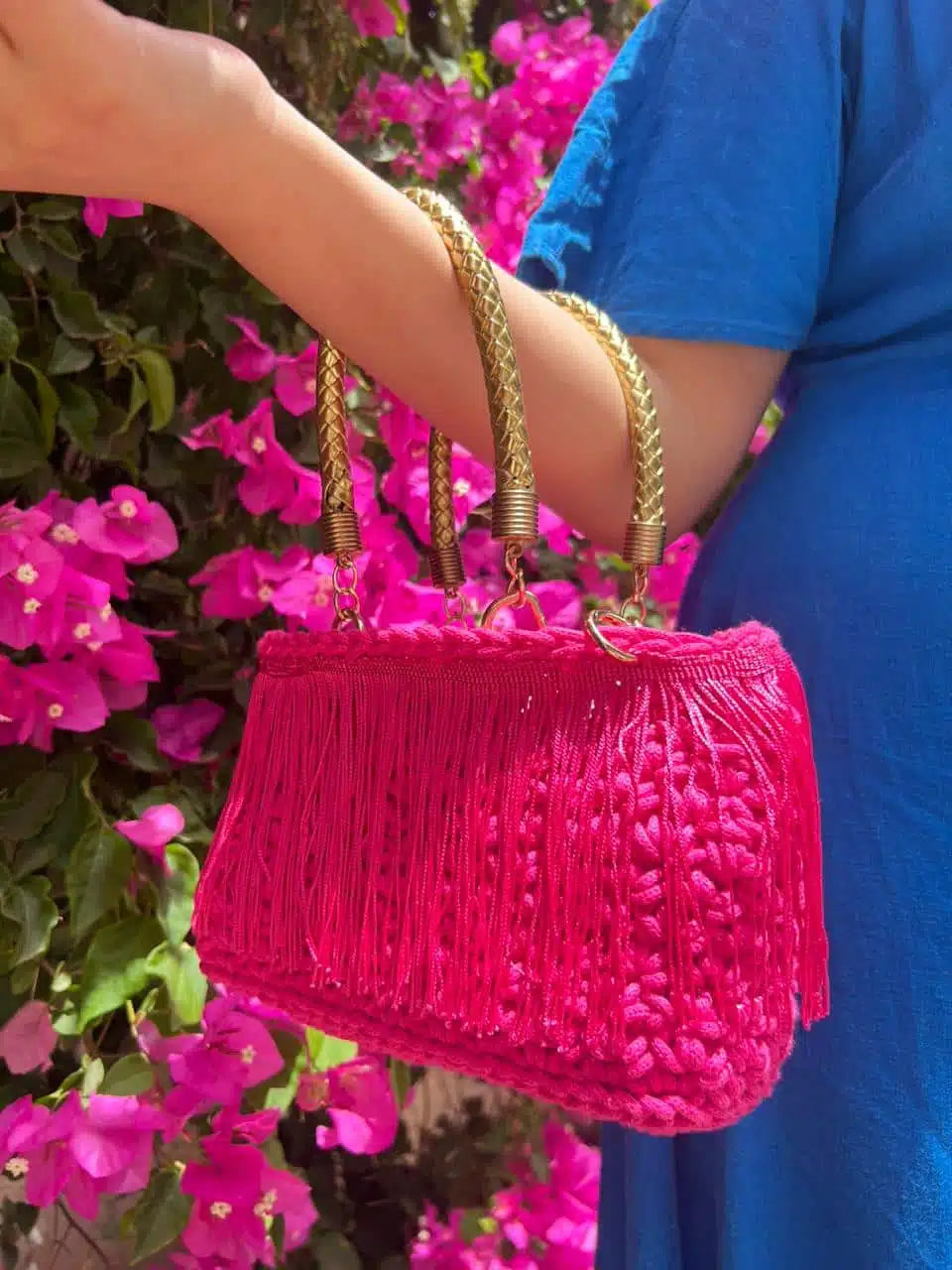 Sac à main rose en crochet