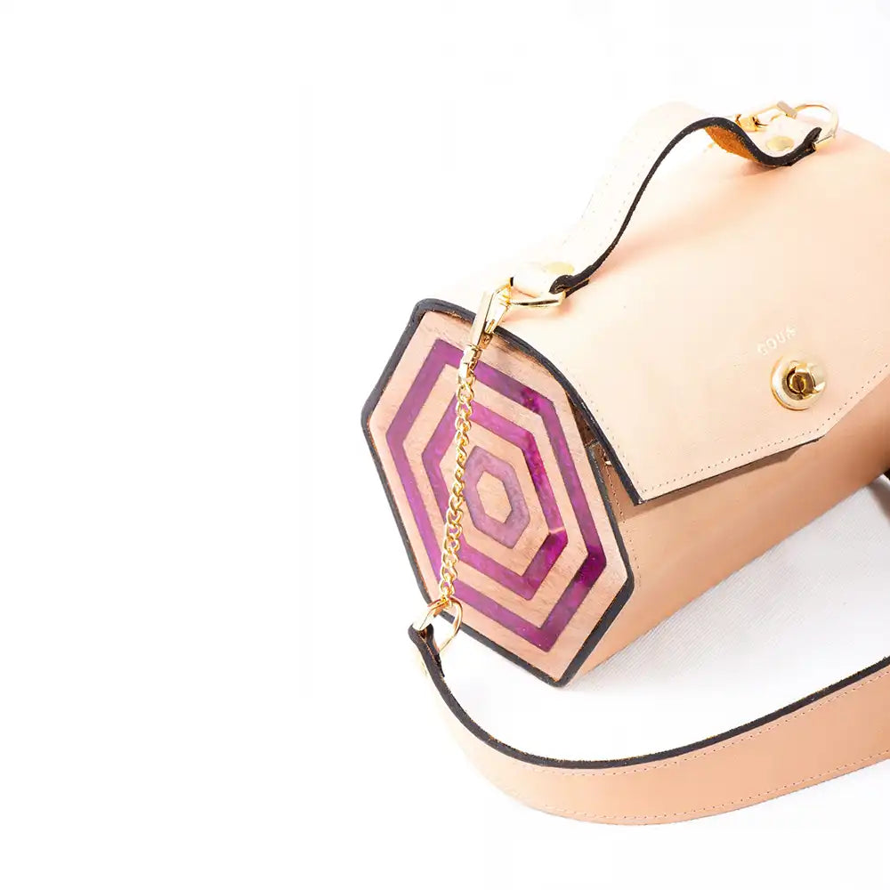 Sac à main rose faces hexagonales en véritable cuir et bois d'acajou - artisanat Tunisien fait main | ILEYCOM