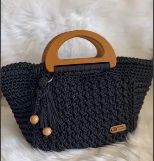 Sac à main noir en crochet 100% fait main