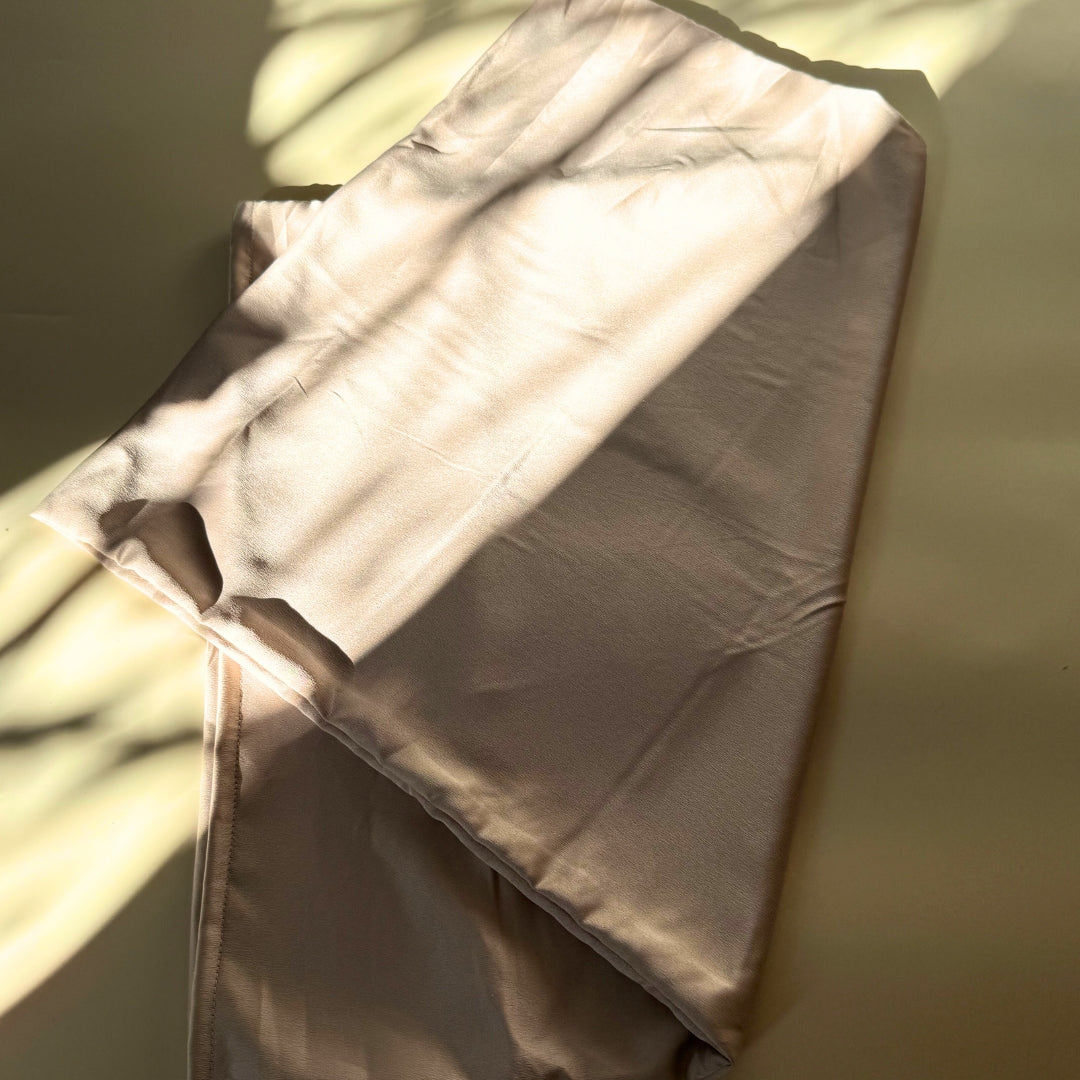 Taie D'oreiller Satin Luxe Beige 65x50 cm - Élégance et Soin
