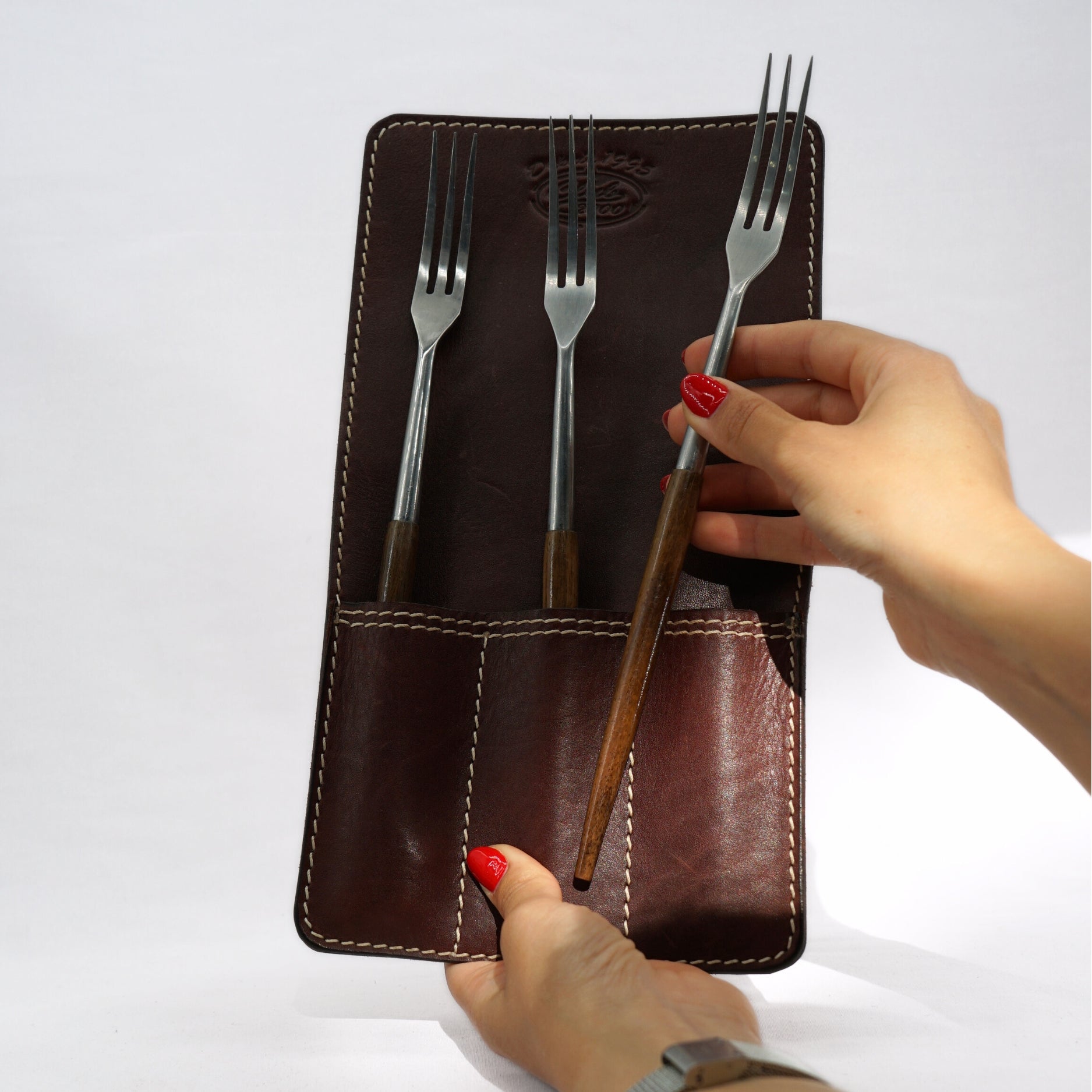 Set de 3 fourchettes élégantes pour une table raffinée - artisanat Tunisien fait main | ILEYCOM