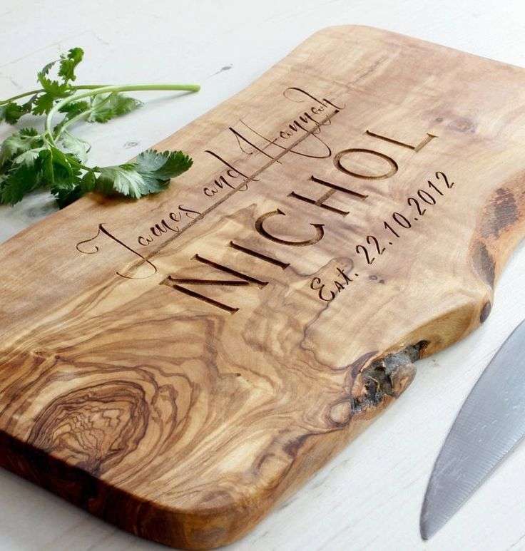 Plaque en bois olivier centenaire artisanale pour un décor unique