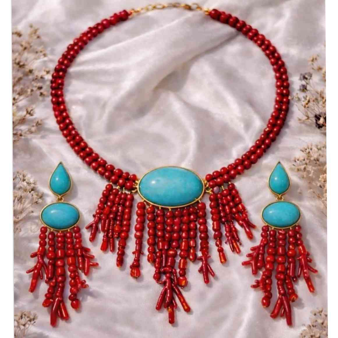 Corail exceptionnel en or 24 carats pour un luxe inégalé