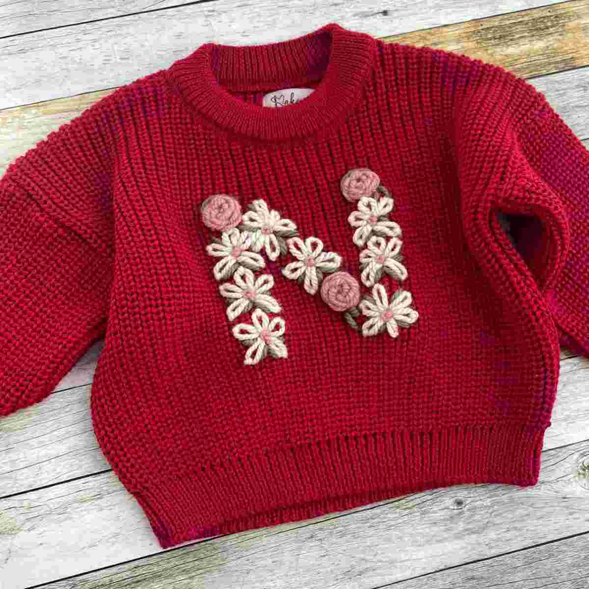 pull enfant fuchsia pour un style éclatant et unique spécialisé