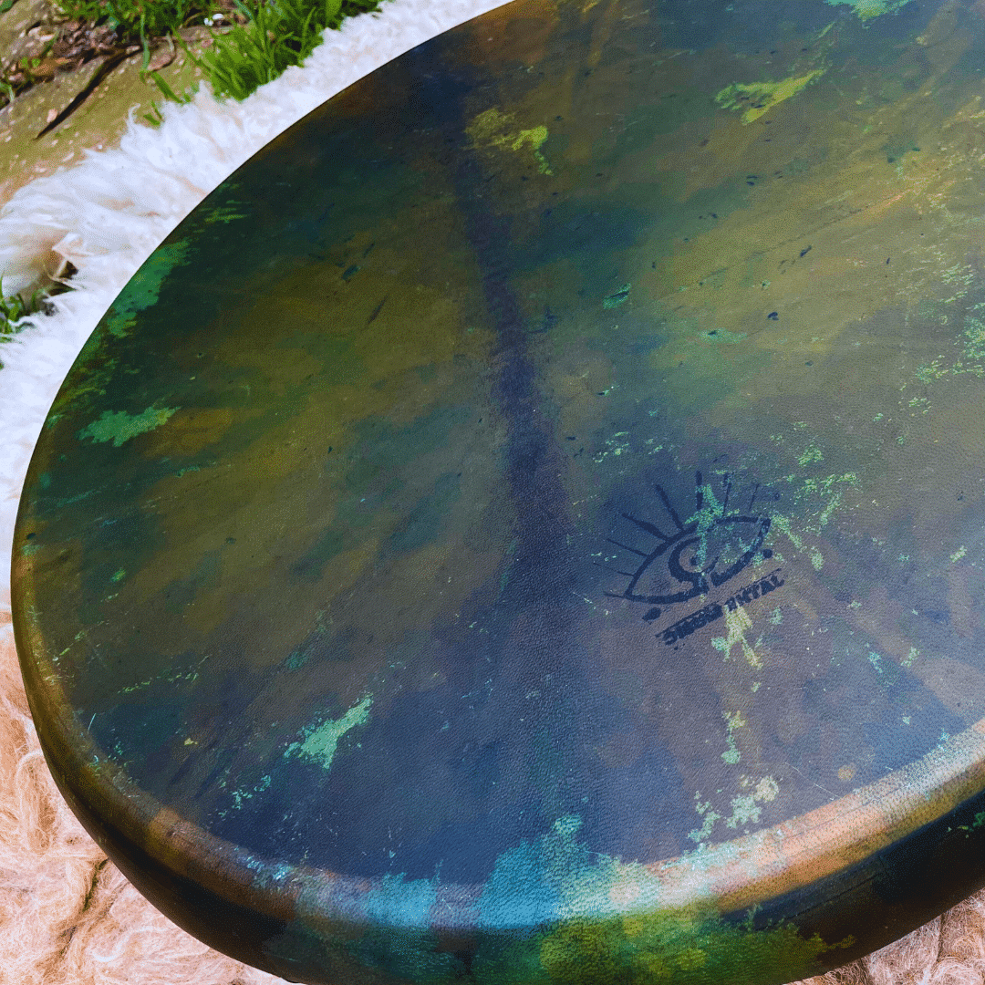 Tambour Chamanique verveine Accordable 47 cm : Instrument Artisanat en Peau de Chèvre avec Cadre en Bois - Son Authentique et Vibrations Profondes