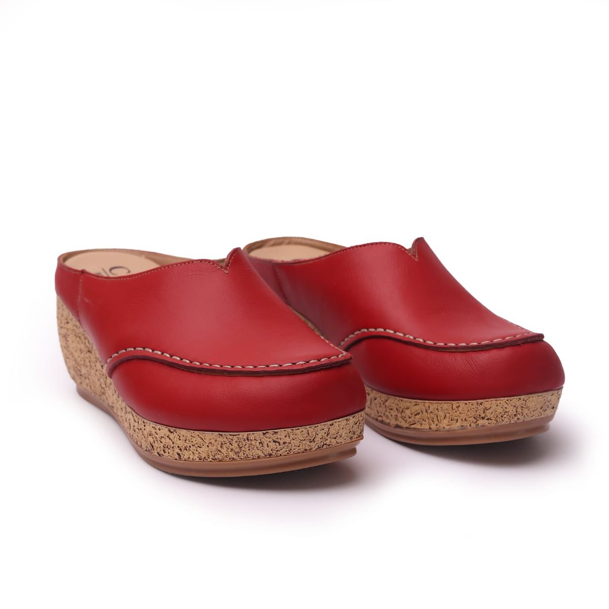 sabot rouge tendance confortable disponible en plusieurs tailles