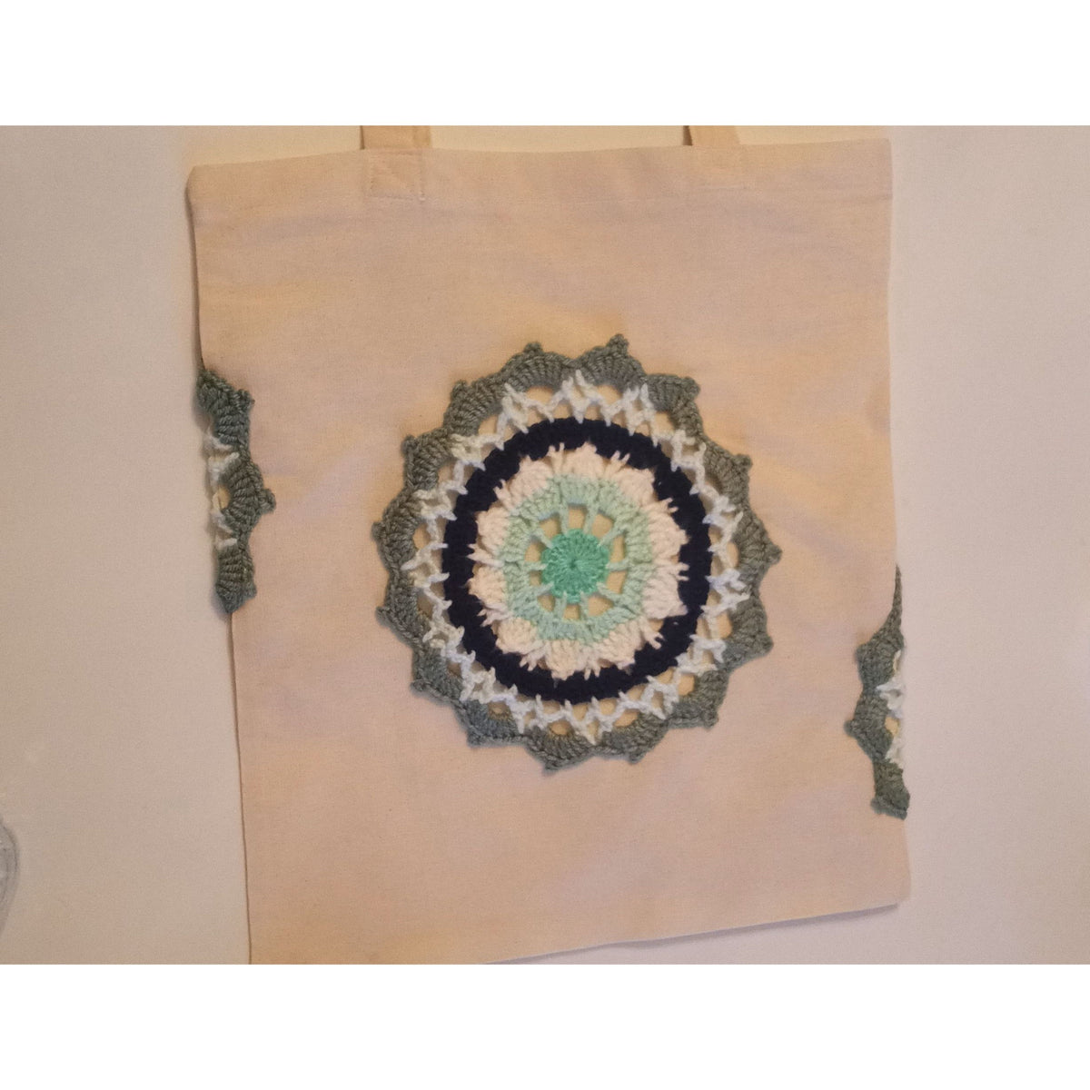 tote bag écoresponsable motifs uniques pour un style premium