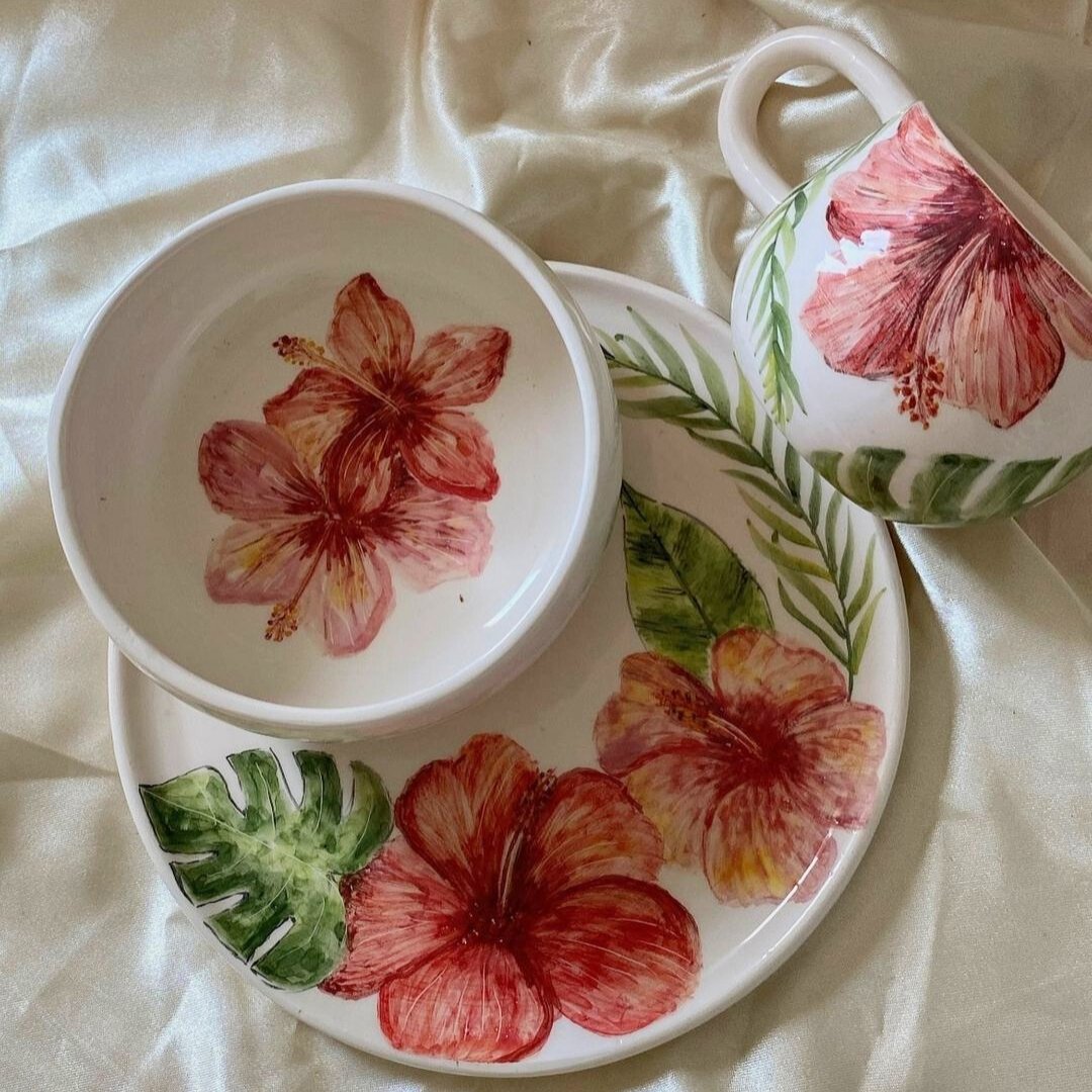 Trio personnalisable en céramique – mug, assiette et bol avec design Floral pein - artisanat Tunisien fait main | ILEYCOM