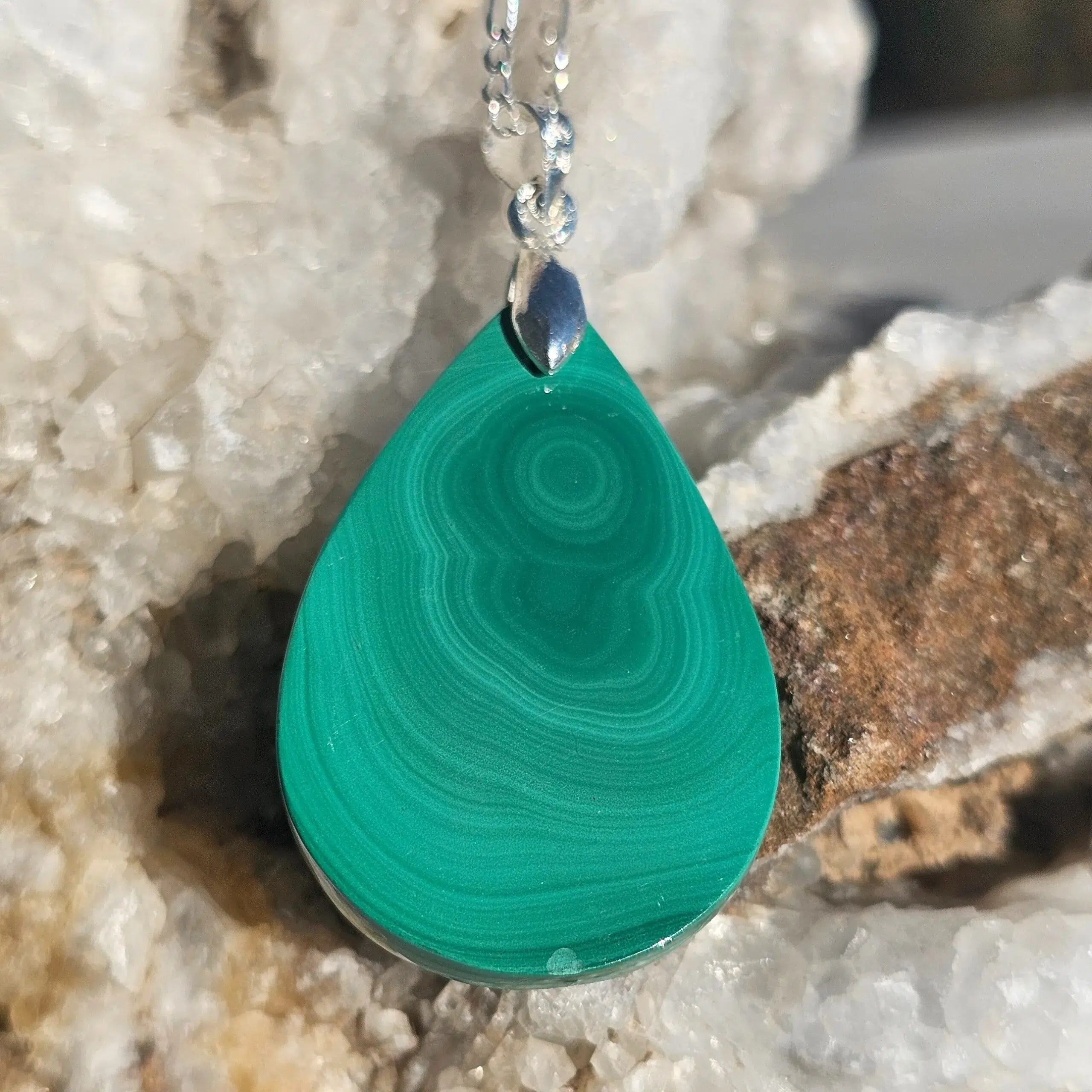Collier Élégance Malachite en Argent 925 - Créativité et Protection