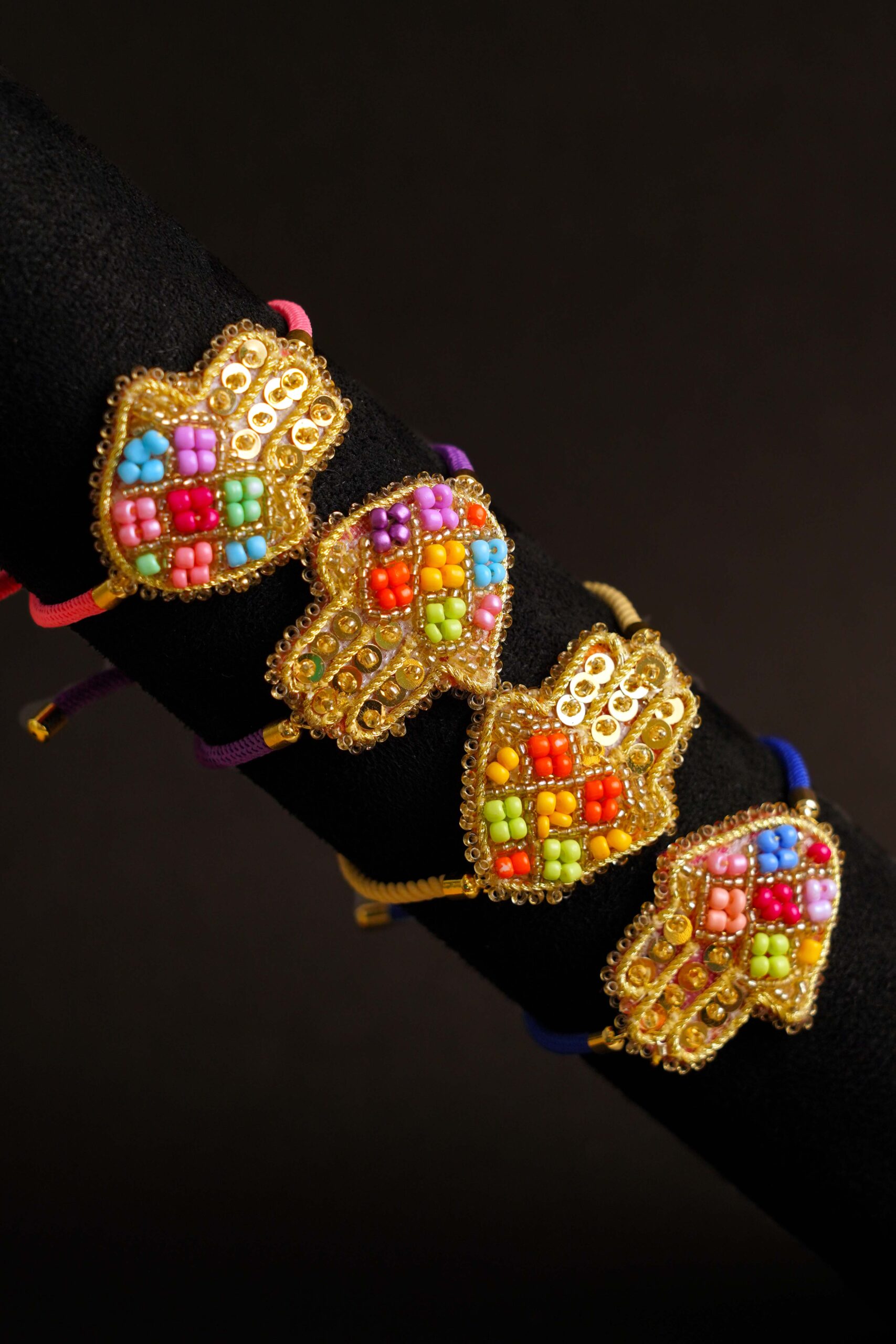 Bracelet Khomsa brodé multicolore