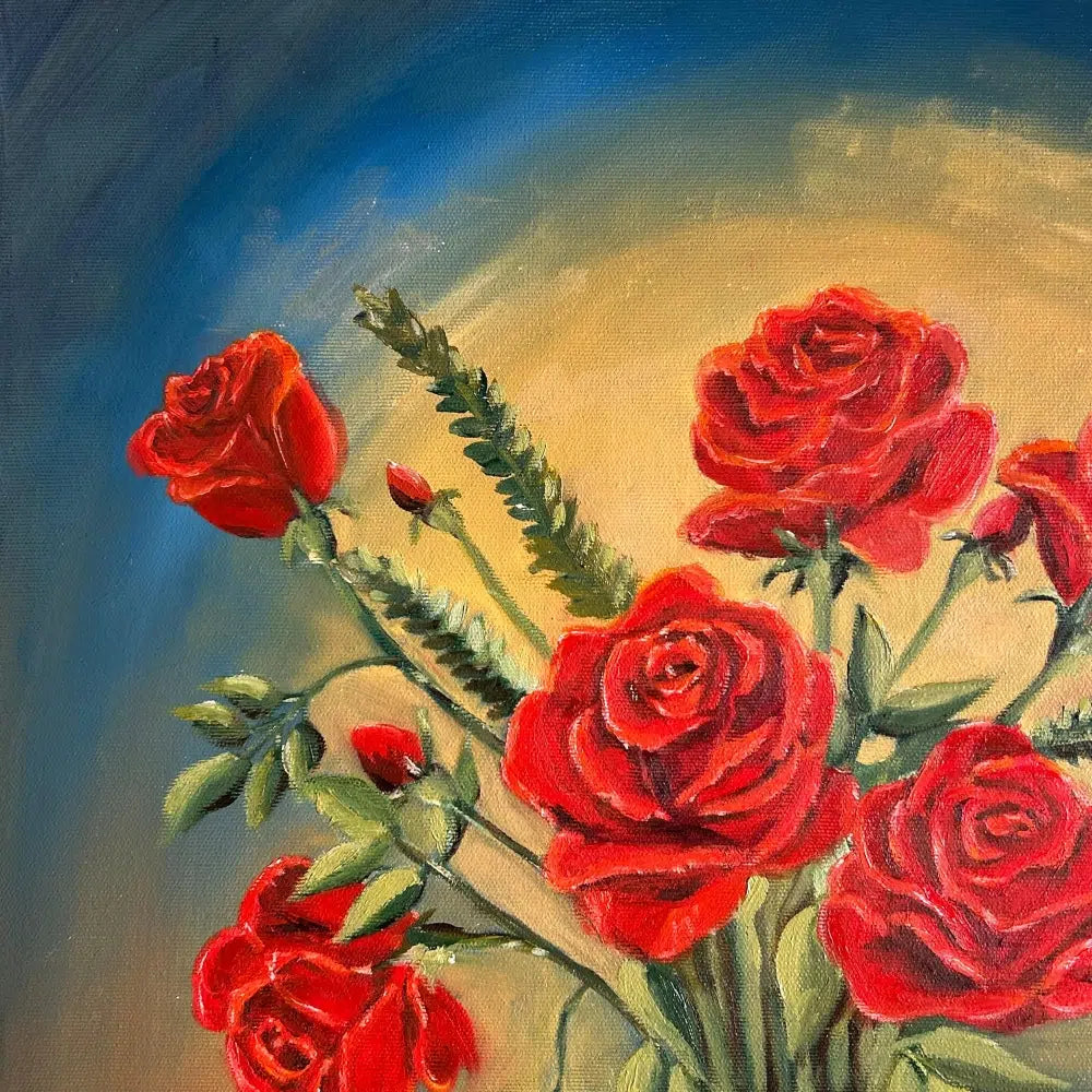 Vase bleu élégant avec roses rouges pour une décoration sublime