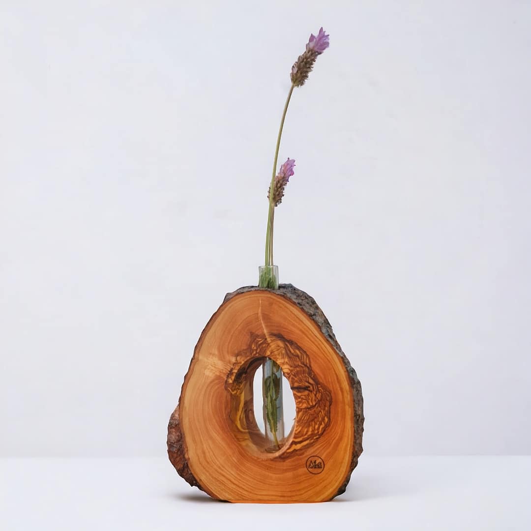 Vase en bois d'olivier avec tige en verre