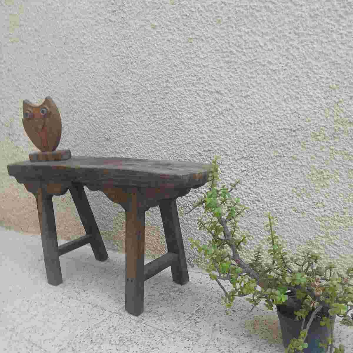 Tabouret bois élégant pour un intérieur chic et moderne