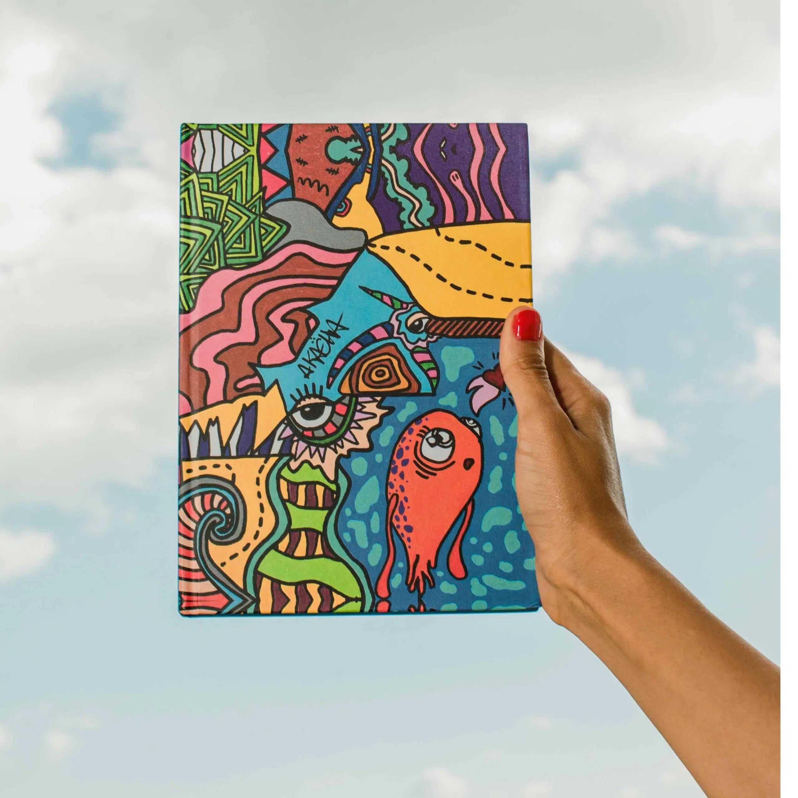 Notebook en collaboration avec l'artiste Akacha