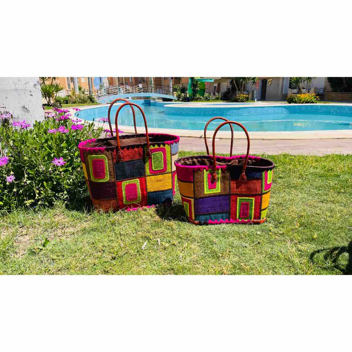 Couffin raphia brodé main luxe avec anses cuir exclusives