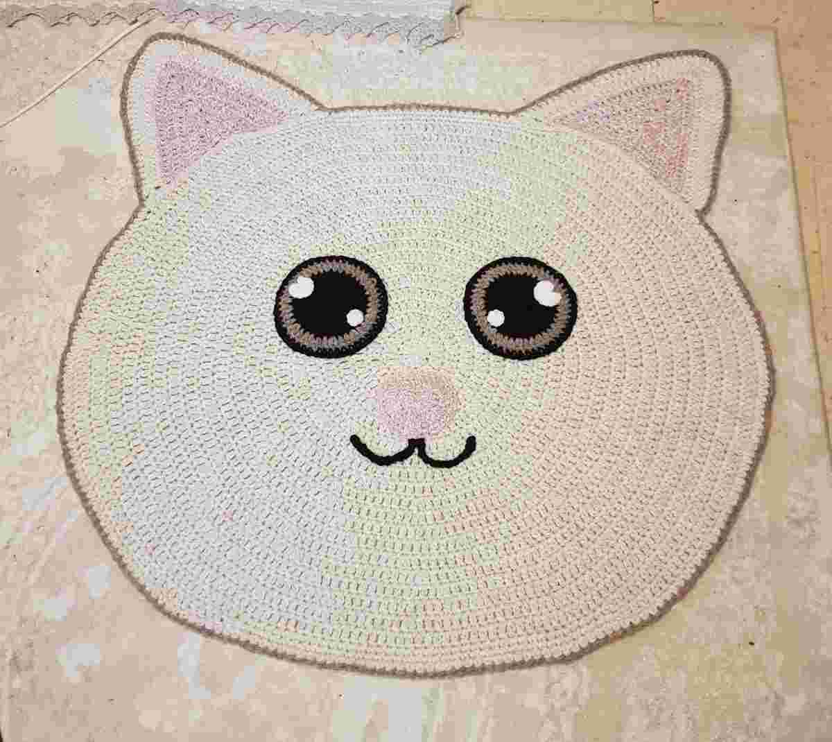 Tapis crochet upcycled pour un intérieur unique et éco-responsable