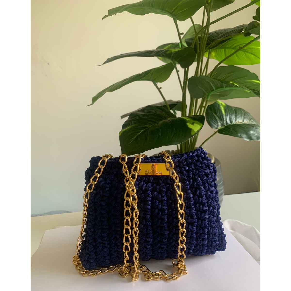 sac navy élégant pour un style unique et irrésistible