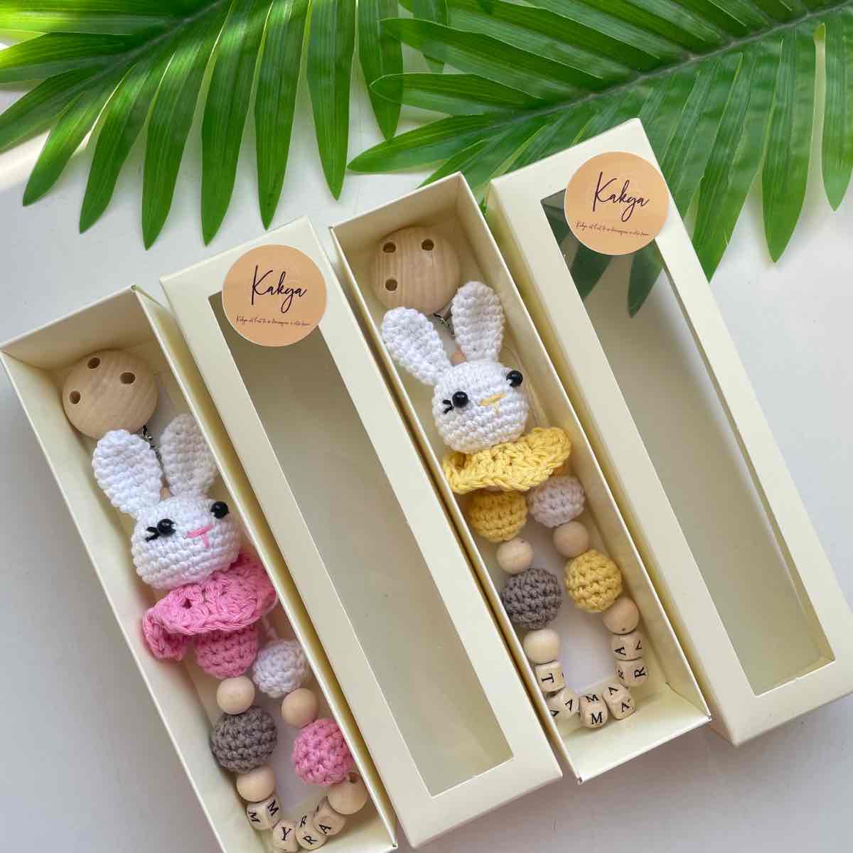 Attache sucette lapin tendance pour un style unique et mignon