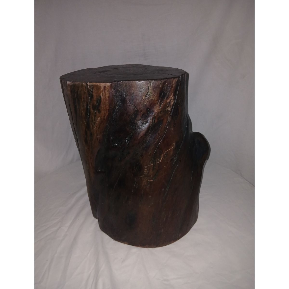 Tabouret en bois artisanal pour un style africain unique